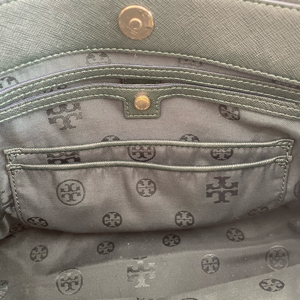 Tory Burch Saffiano Robinson Small Multi Tote - Picture 7 of 16